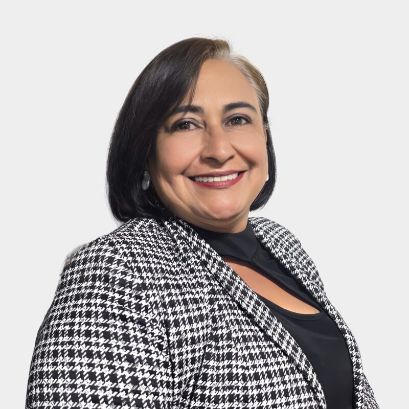 Liliana Flores